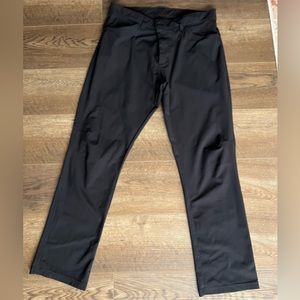 Men’s Old Navy athletic pants